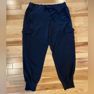 ALL IN MOTION ❤️ Jogger pants!